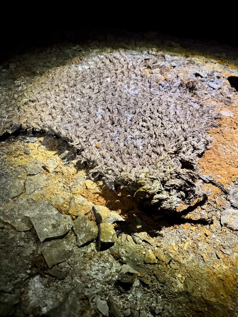 Burial cloth for mummies